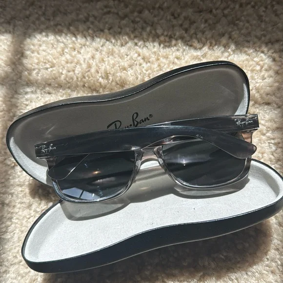 Raybans Unisex Wayfarer Gray Striped Sunglasses RB2132 - Picture 6 of 9